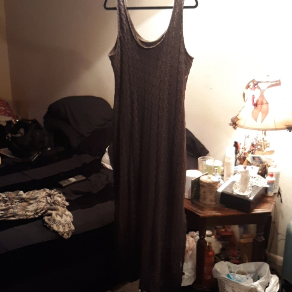 APT 9 LONG GOWN - Picture 2 of 4